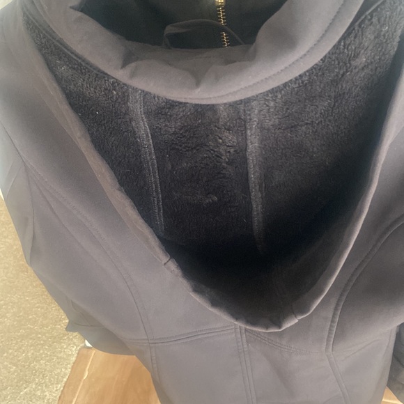 Jacket - Picture 3 of 8